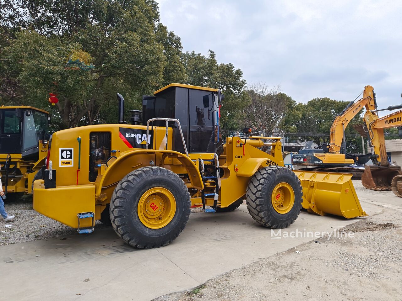 Zaxius industrial machinery sourcing